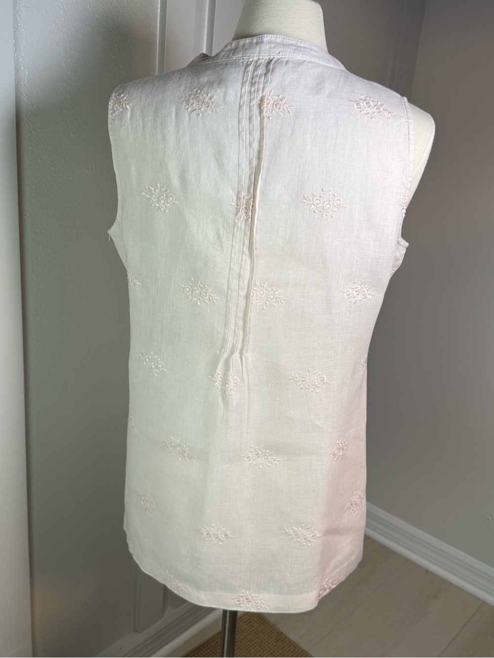 Saint Tropez West 100% Linen Embroidered Sleeveless Blush Pink Tunic TopM Ballet - Picture 4 of 8